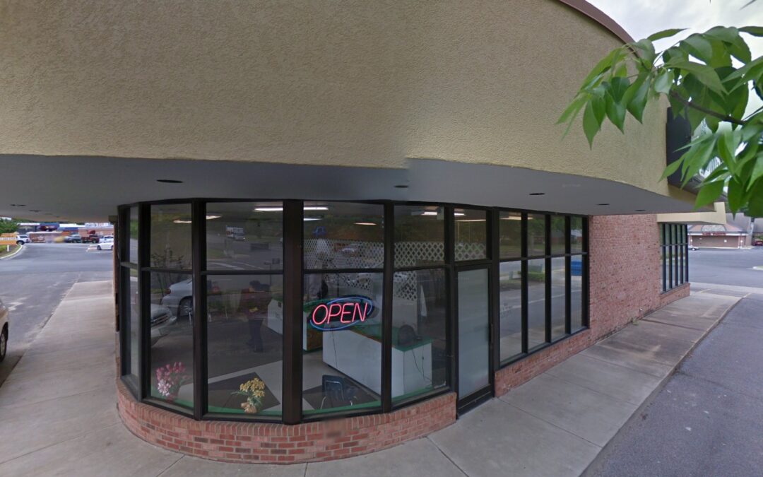 5115 Quince Rd, Memphis TN